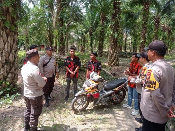 Polsek Siak Kecil Kuatkan Peran FKPM dan Pos Kamling Wujudkan Pilkada Damai