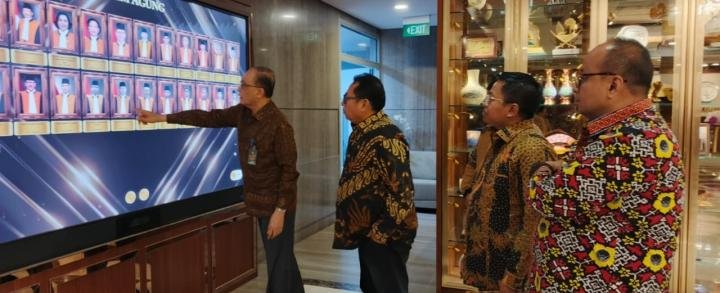 Ke Mahkamah Agung, SMSI Sebarkan 