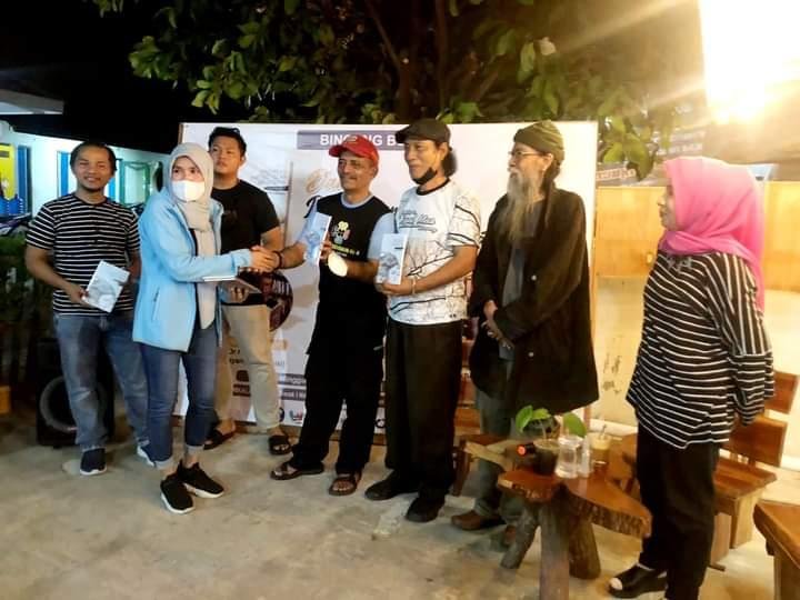 Penyair Sumbar Bincangkan Buku Karya Kunni Masrohanti