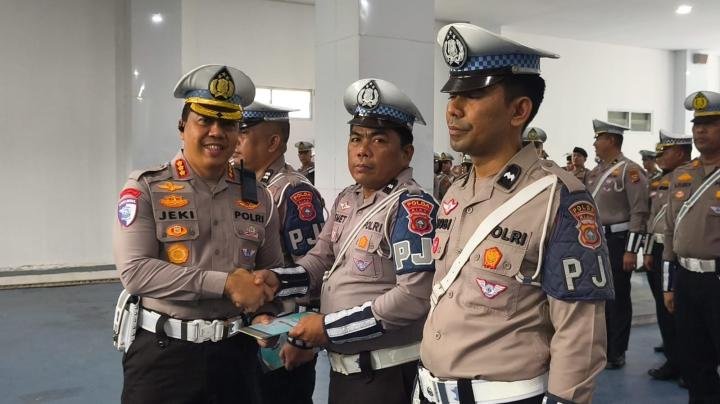 4 Personel PJR Terima Penghargaan, Dirlantas: Respons Cepat Harus Menjadi Budaya Kita 