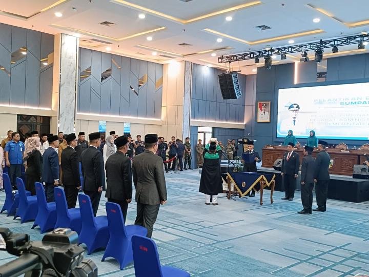 Lantik Zulhelmi Arifin jadi Sekda Pekanbaru, Wako Agung: Jaga Amanah, Hindari Korupsi 