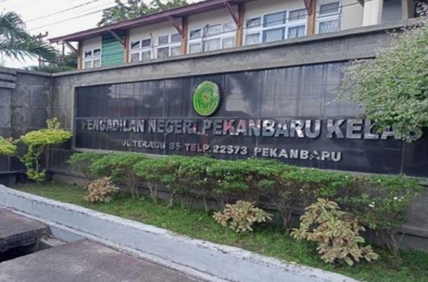 Sidang Gugat Mantan Istri Berlanjut, Dokter Ternama di Riau Serahkan Bukti 