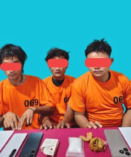 Polres Pelalawan Tangkap Tiga Pengedar Narkoba, Sita Sabu yang Dipasok dari Pekanbaru 