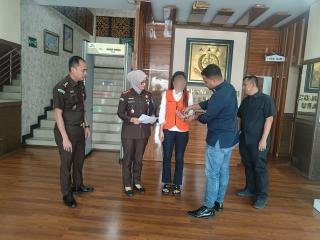 Kejari Pekanbaru Hentikan Penuntutan Kasus Lakalantas yang Tewaskan Pekerja Marka Jalan