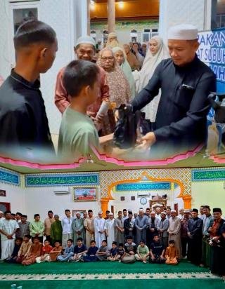 Wabup Husni Tamrin Terus Gelorakan GSB di Pelalawan seraya Bersedekah Subuh 