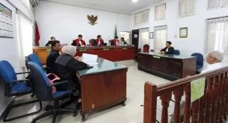 JPU Bantah Eksepsi Rida K Liamsi, Hakim Lanjut Putusan Sela