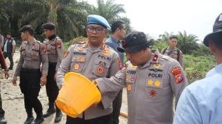 Jenderal Pimpin Langsung Operasi PETI di Kuantan: Belasan Rakit Dimusnahkan
