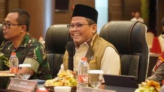 KPU Riau Tetapkan Panelis Debat Publik Kedua, Masukan Masyarakat jadi Pertimbangan Utama 