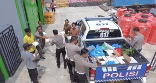 Jumat Barokah, Polantas Bagikan Makanan dan Ajak Masyarakat Jaga Alam