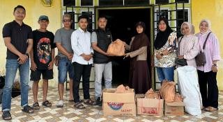 IPPMKG Serahkan Bantuan Kemanusian kepada Korban Kebakaran di Gaung