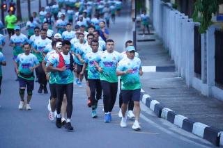 Polda Riau Gaungkan Komitmen Jaga Laut dan Kebersamaan Lewat Marine Police Fun Run 10K