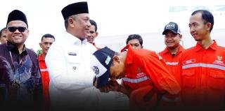 Dorong Kemandirian Ekonomi Umat, Baznas Rohul Salurkan Bantuan Bengkel Z-Auto untuk 13 Mustahiq