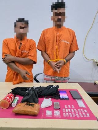 Polsek Kampar Tangkap 2 Pengedar Sabu dan Daun Ganja Kering di Rumbio Jaya