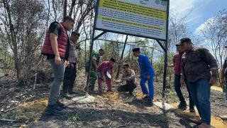 Komitmen Jaga Alam, Polresta dan Forkopimda Pasang Plang Peringatan Karhutla dan Tanam Pohon 