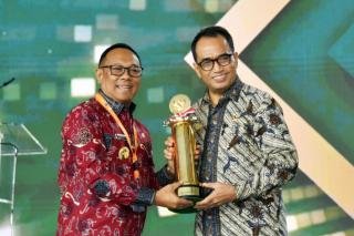 Pj Gubri Terima Penghargaan Wahana Tata Nugraha 2024 dari Kemenhub, Ini yang Dilakukan Pemprov Riau