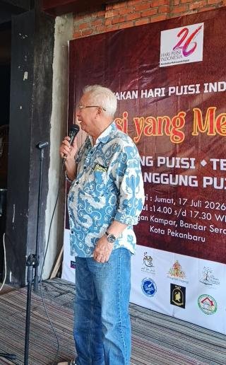 Rida K Liamsi: Hari Puisi Indonesia Ada Karena Riau
