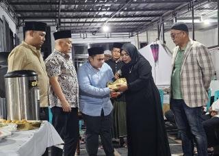 PWI Pusat Berikan Uang Duka Cita Bagi Keluarga Almarhum Sekjen Zulmansyah