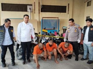 Tiga Bandit Kunci T 10 TKP Diringkus, Sasar Motor Ditinggal Pemilik dengan Kunci Terpasang 
