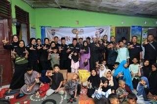 Anak Panti Asuhan Al Akbar Rasakan Kebahagiaan saat Dikunjungi Bid TIK Polda Riau 