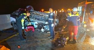 3 Penumpang Tewas Usai Ambulans Tabrak Trailer di Tol Permai, Salah Seorangnya Perawat