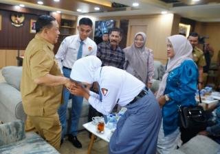 Dua Capaska Asal Riau Dilepas Plt Gubri Menuju Jakarta