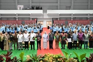 Pj Setdaprov Riau Lepas 1.708 Mahasiswa Kukerta Unri, Dorong Peserta Bawa Perubahan Positif 