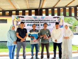 Polsek Rupat Potong Sapi dan Kambing Kurban, Dagingnya Diserahkan ke Masyarakat