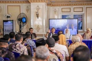 Olah Sampah Jadi Produk Bernilai, Wako Agung Apresiasi Kinerja 30 LPS di Pekanbaru 