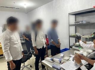 Polisi Beberkan Kronologi Penangkapan Tersangka Sabu oleh Petugas Bandara SSK II