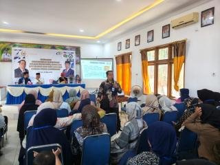 BBPOM Pekanbaru dan Anggota Komisi IX DPR RI Edukasi Warga Kampa Cegah Stunting 
