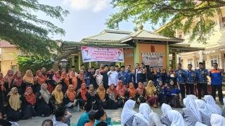 Wawako Buka Giat Perdana Goes to School Pencegahan HIV AIDS dan IMS di SMPN 42 Pekanbaru