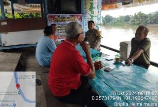 Antisipasi Konflik, Polsek Tambang Cooling System di Desa Sungai Tarap 