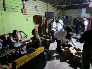 Buka di Malam Ramadan, Satpol PP Sita Puluhan Miras dari Warung Remang-remang 