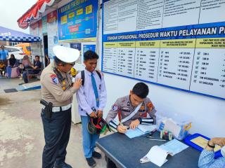 Hari Pertama Operasi Patuh LK 2025, Polres Inhu Tindak Tegas 30 Pelanggar di Jalan Raya