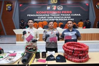 Polda Riau Ungkap Pelaku dan Penadah Pembongkaran Minimarket - Bengkel, Beraksi 25 TKP 
