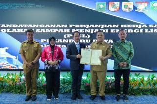 Menteri Lingkungan Hidup Dukung Riau Kelola Sampah Menjadi Energi Listrik