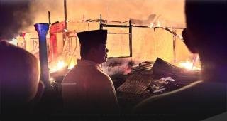 Kobaran Api Hanguskan Permukiman di Pekan Tebih, Wabup Rohul Turun Tangan Bantu Evakuasi