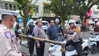 Dirlantas Polda Riau Patroli Naik Motor, Pastikan Kelancaran Lalu Lintas FPJ Kuansing 2025