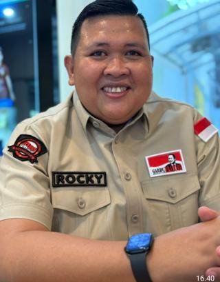 Estafet Kepemimpinan Gardu Prabowo Riau Beralih: Rika Putra Mundur, Rocky Ramadani Ditunjuk Nahkodai