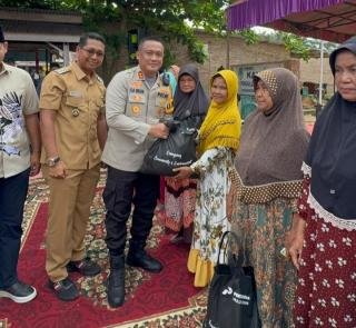 Kapolres Rohil dan Wabup Hadiri Pasar Murah PHR, Bantu Perekonomian Masyarakat