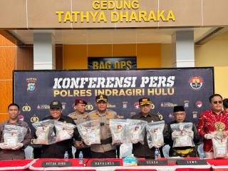 Honorer Kantor Pajak Dibekuk Polres Inhu, Sabu 8,5 Kg dan 19.410 Butir Pil Ekstasi Diamankan