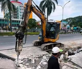 Normalisasi Dimulai, Pemko Pekanbaru Gandeng Pemprov Atasi Banjir di Sudirman 