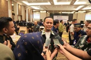 Tata Estetika Kota, Penertiban Tiang Reklame di Pekanbaru Berlanjut 