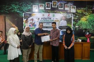 PT AIP-PWI Siak Edukasi 50 Siswa tentang Jurnalistik dan Sawit Baik