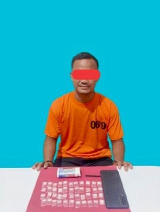 Satresnarkoba Polres Pelalawan Sergap Pengedar Narkoba, Sita 44 Paket Sabu 