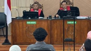Usai Antar Titipan untuk Pangdam, Abdul Wahid Pecat Ajudannya