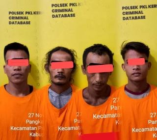 Kepergok Gelapkan Sawit Perusahaan, 4 Pemuda Digiring ke Polsek Pangkalan Kerinci