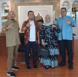 Wako Pekanbaru Dorong Peningkatan Kualitas Layanan Informasi Publik yang Transparan