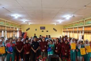 Imigrasi Gelar Sosialisasi di SMK Negeri 1 Tebingtinggi  