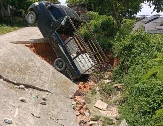 Jalan Istiqomah Amblas Digerus Air, Pemko Segera Lakukan Perbaikan 